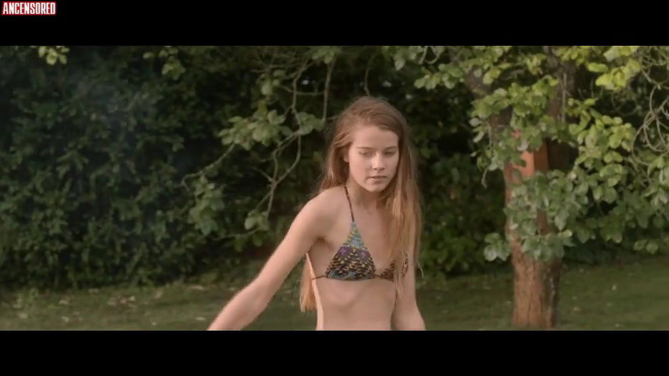 coco hjardemaal – spidse albuer blodende knae