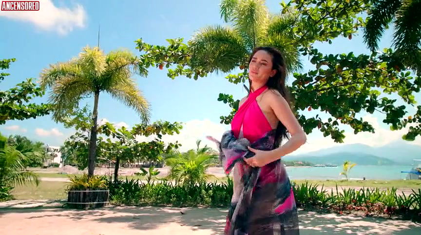 coleen garcia – extra service