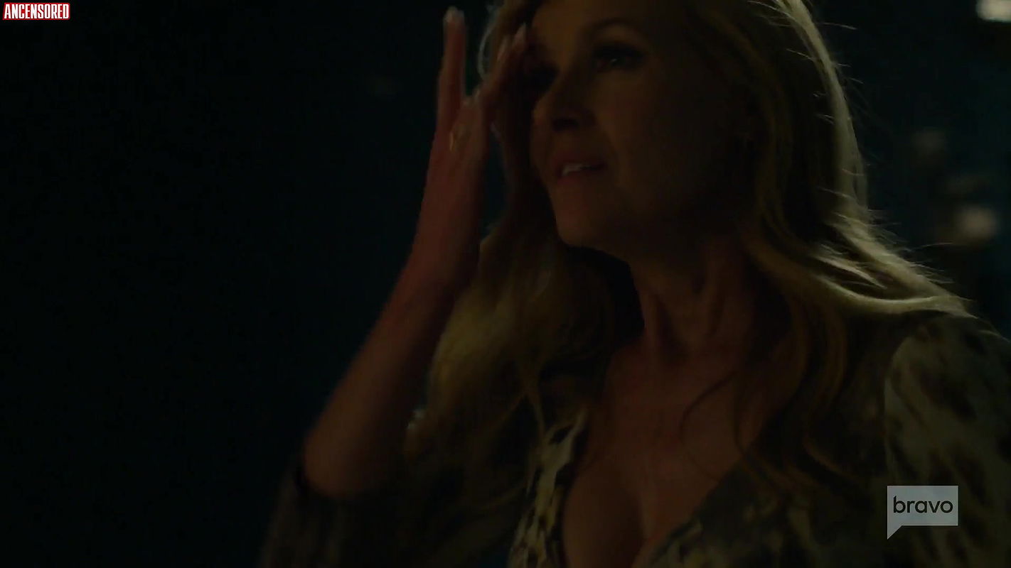 Connie Britton – dirty john