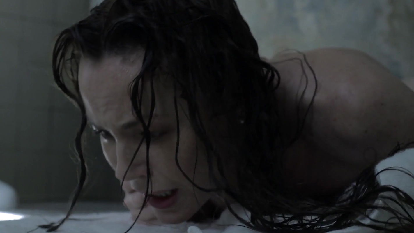 Connie Nielsen – Boss