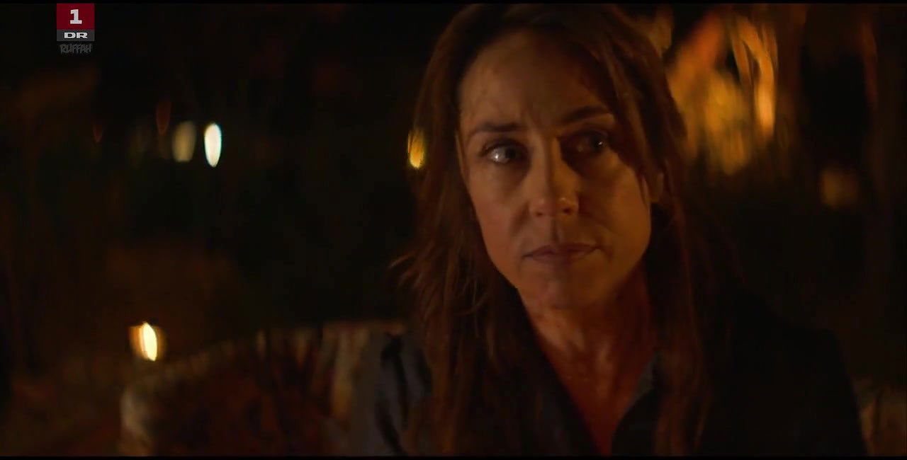 Connie Nielsen – liberty