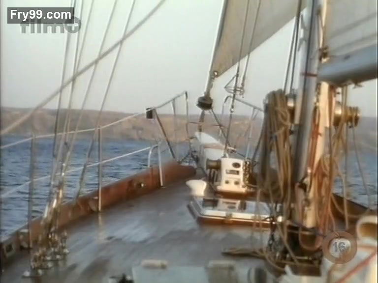 Connie Nielsen – Voyage