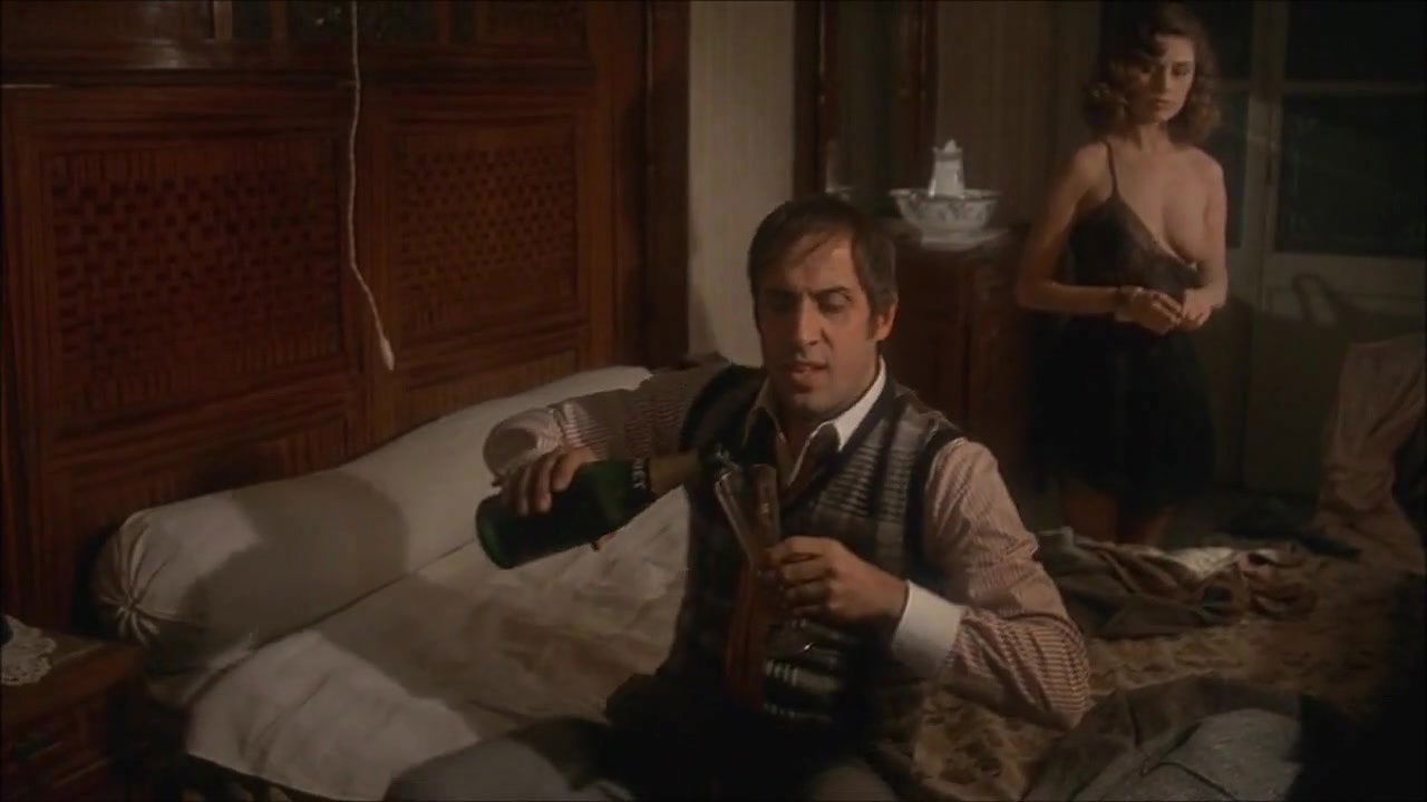 Corinne Clery – The Con Artists