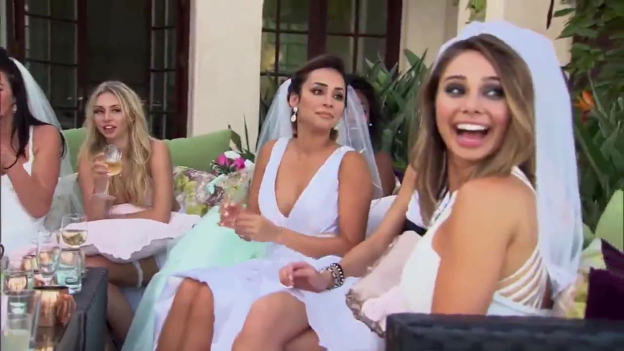 corinne olympios – The Bachelor