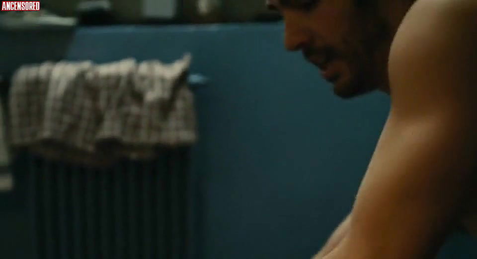 corinne yam – love and bruises