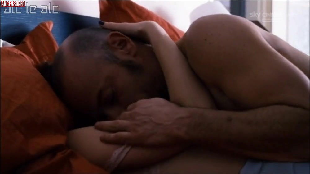 Cristiana Capotondi – Dalla vita in poi