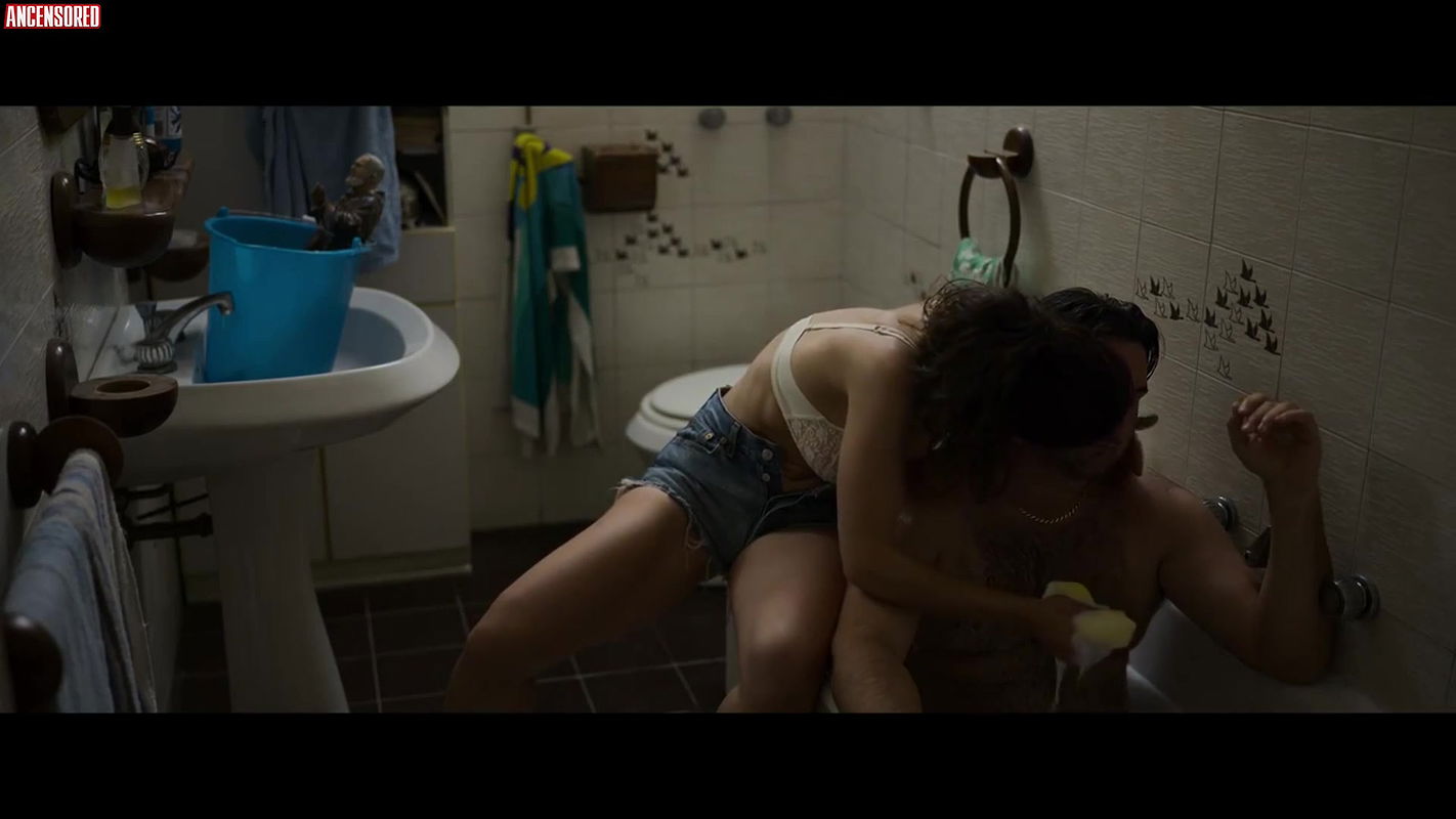 cristiana dellanna – the hand of god