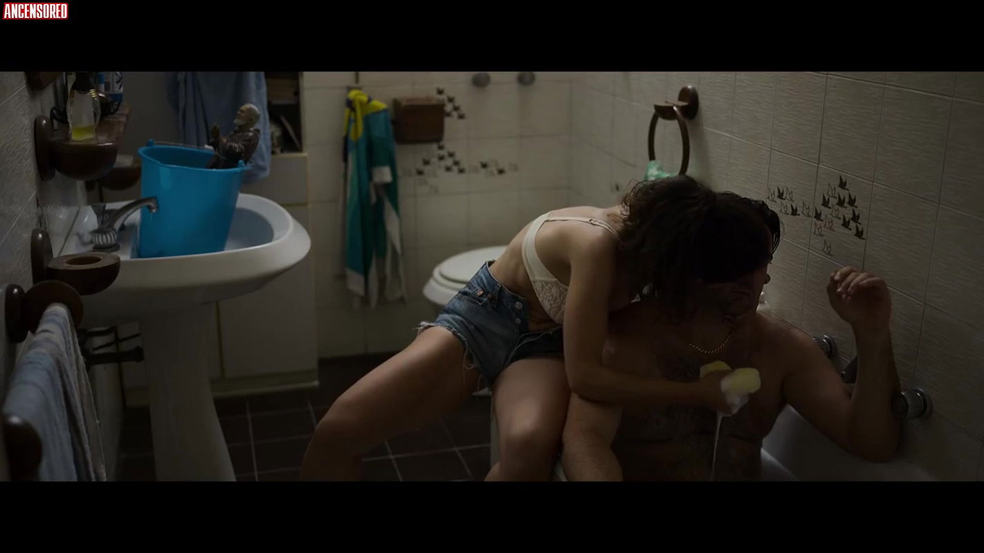 cristiana dellanna – the hand of god