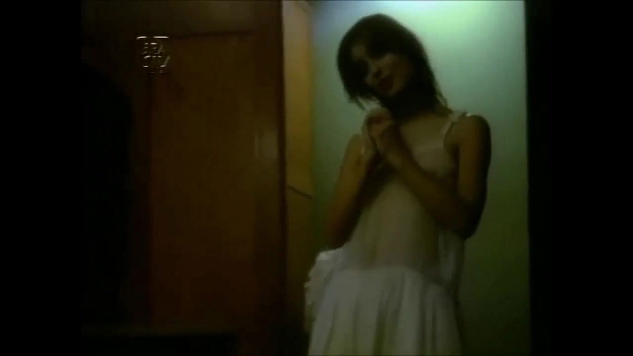 Cristina Ache – quem tem medo de lobisomem