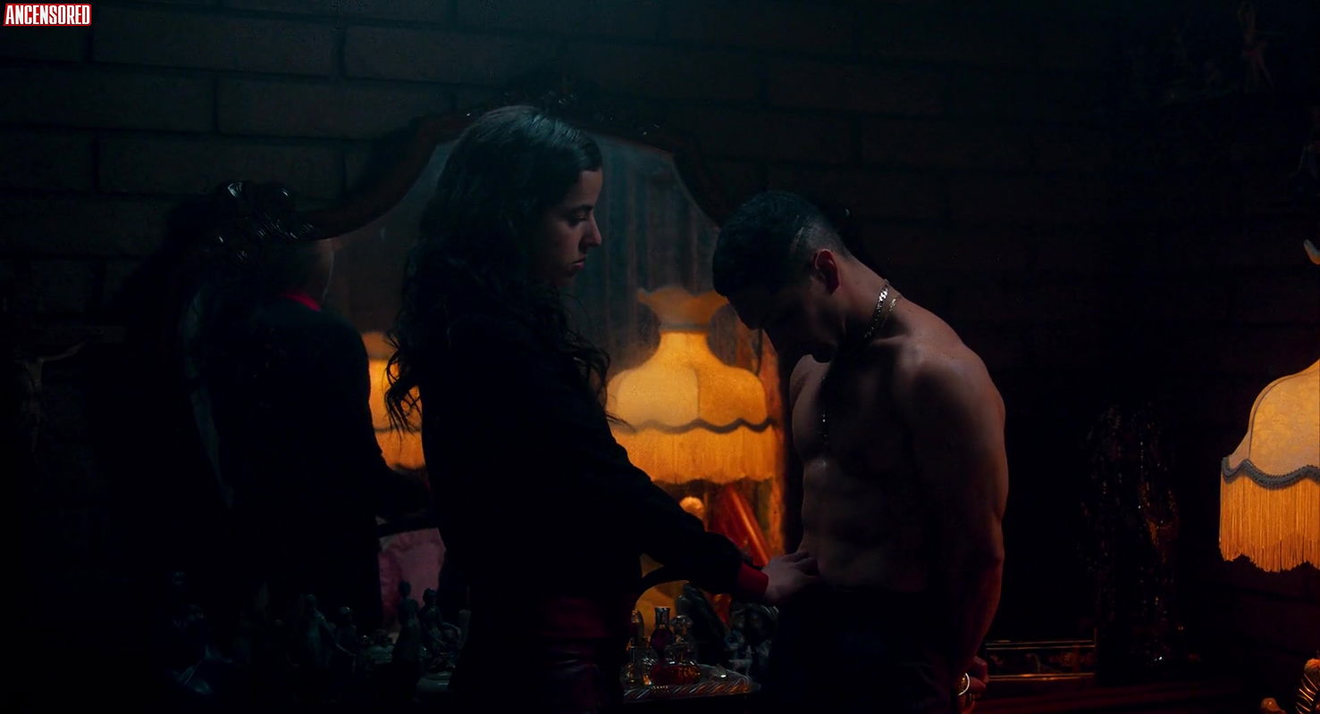 Cristina Rodlo – too old to die young