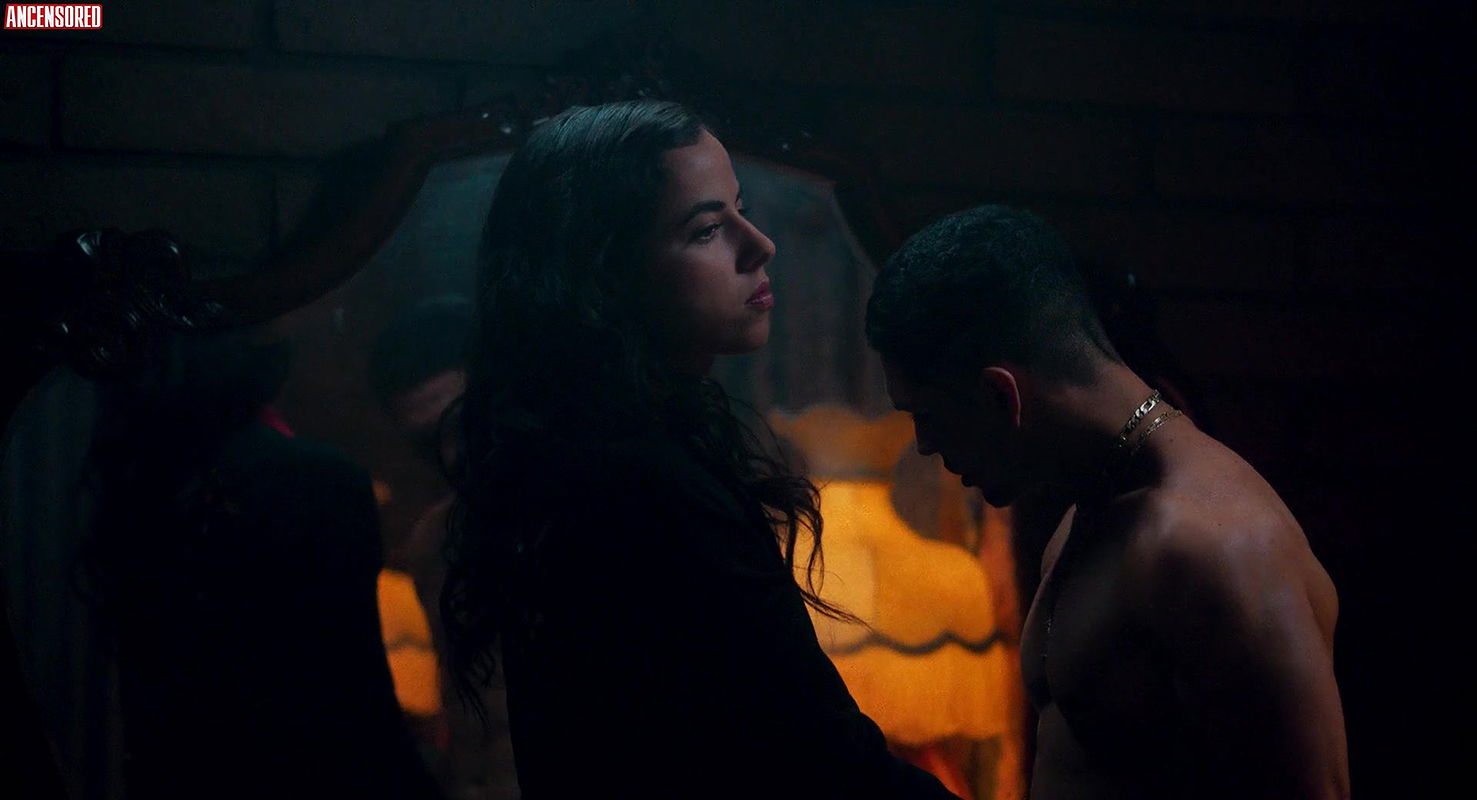 Cristina Rodlo – too old to die young