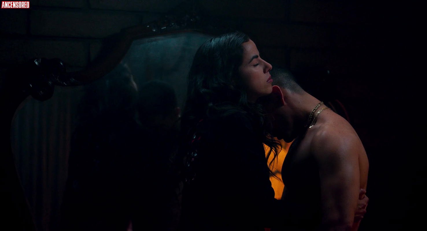 Cristina Rodlo – too old to die young