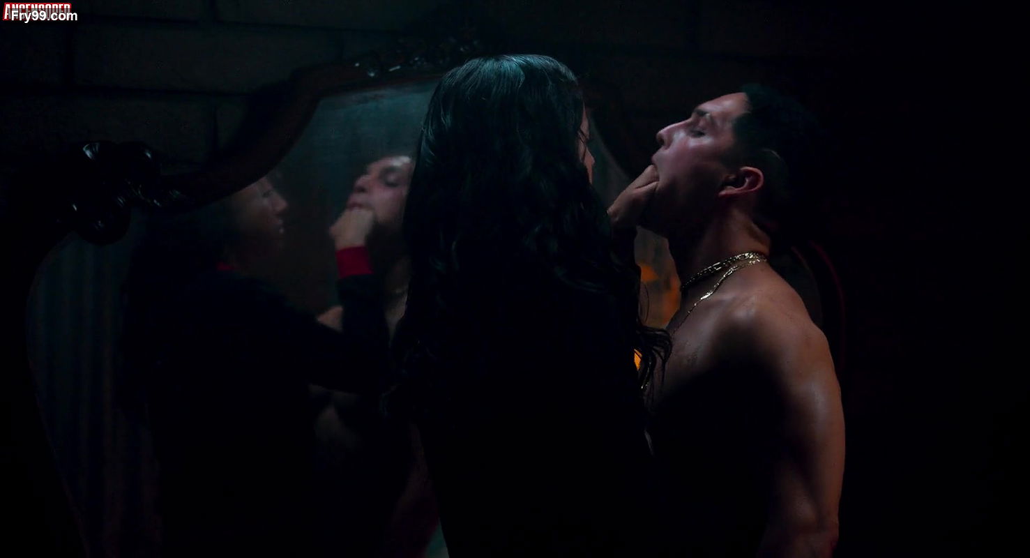 Cristina Rodlo – too old to die young