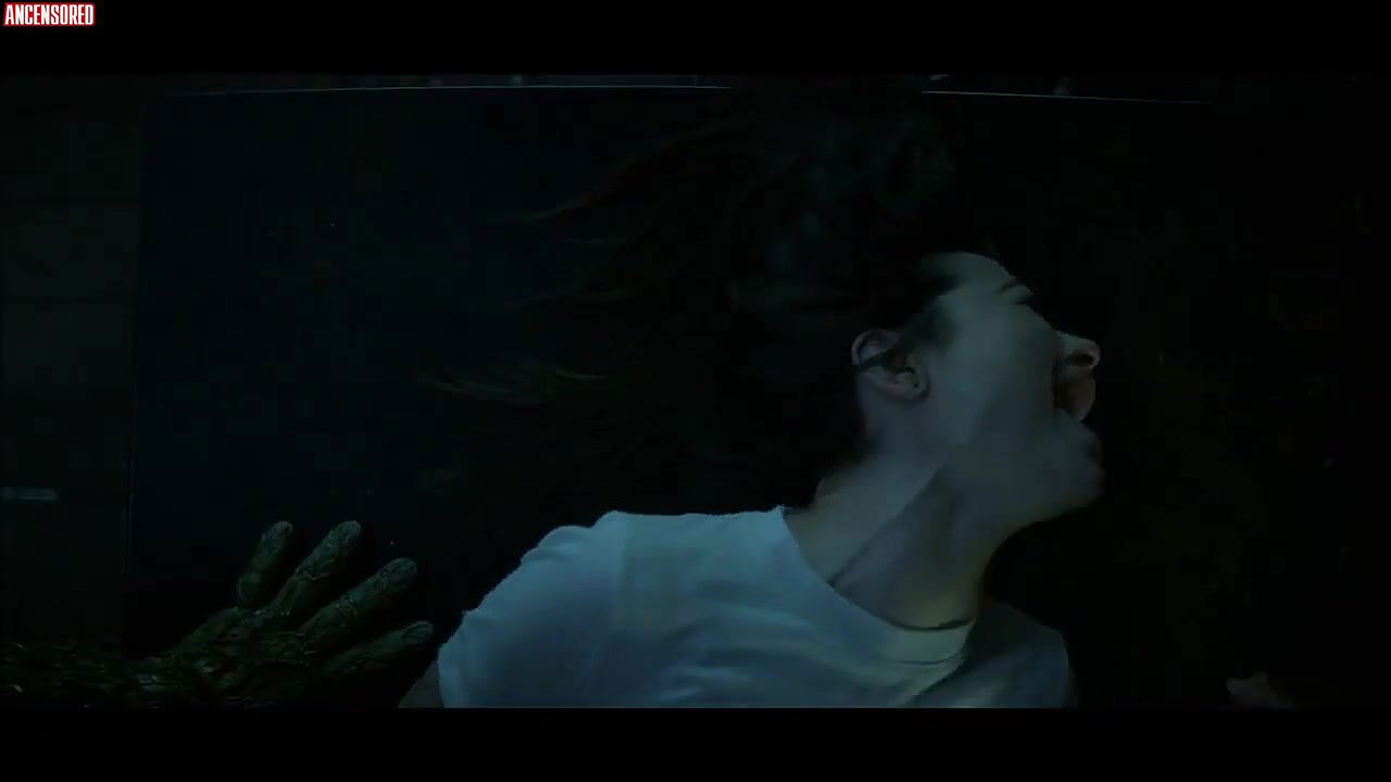 Crystal Reed – swamp thing