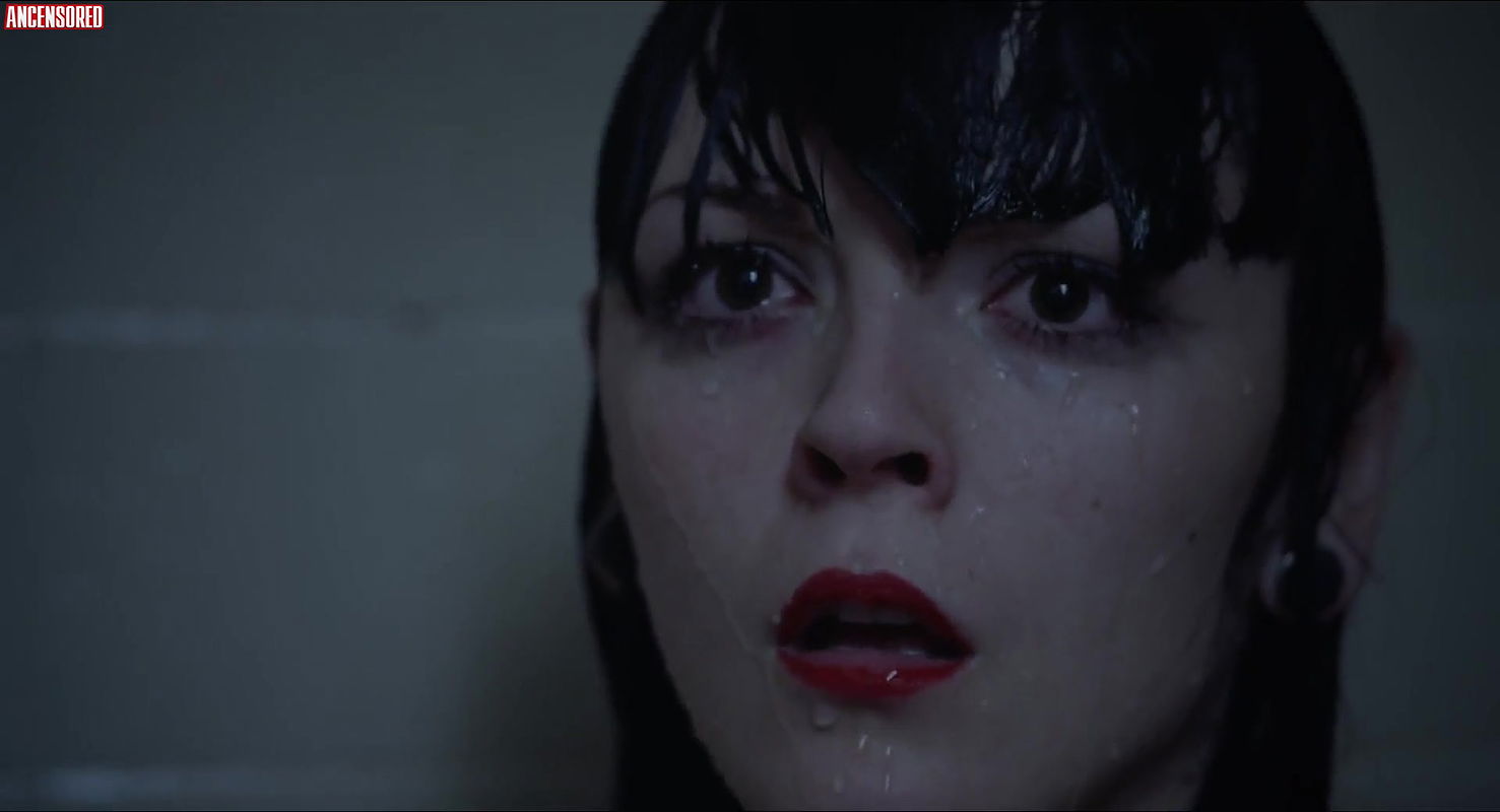 da leigh – hells belle