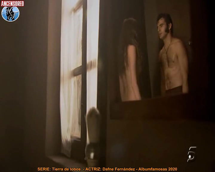 Dafne Fern – Tierra de lobos