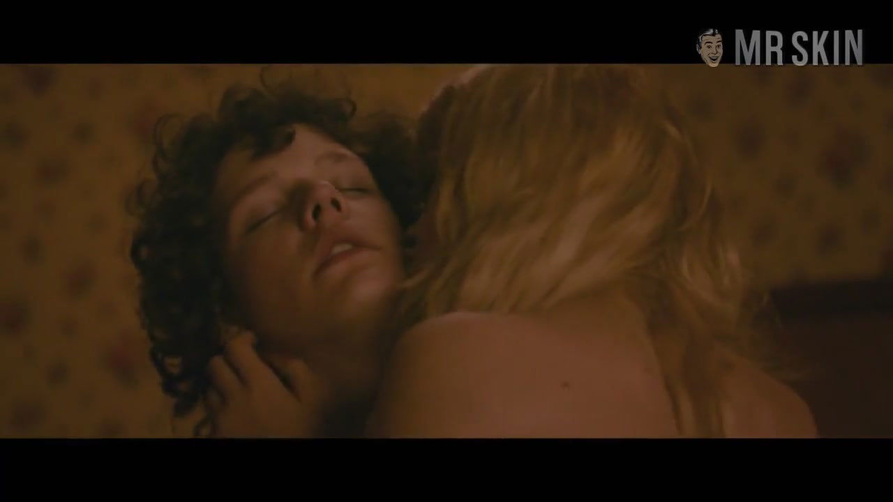 daisy broom – bang gang a modern love story