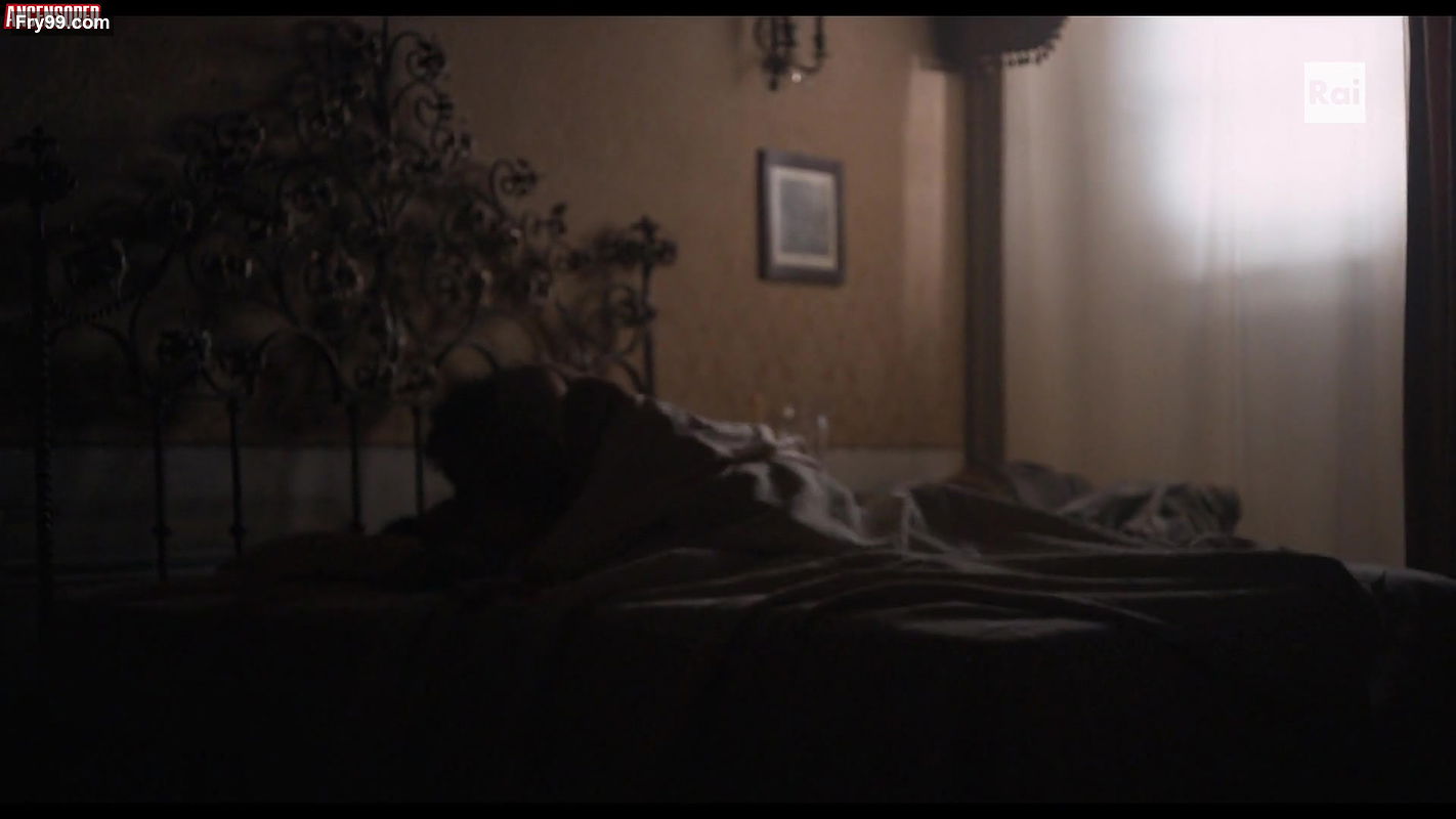 dajana roncione – the telephone concession