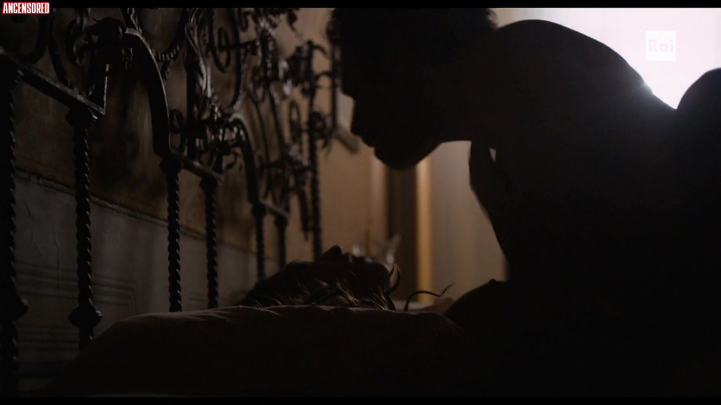 dajana roncione – the telephone concession