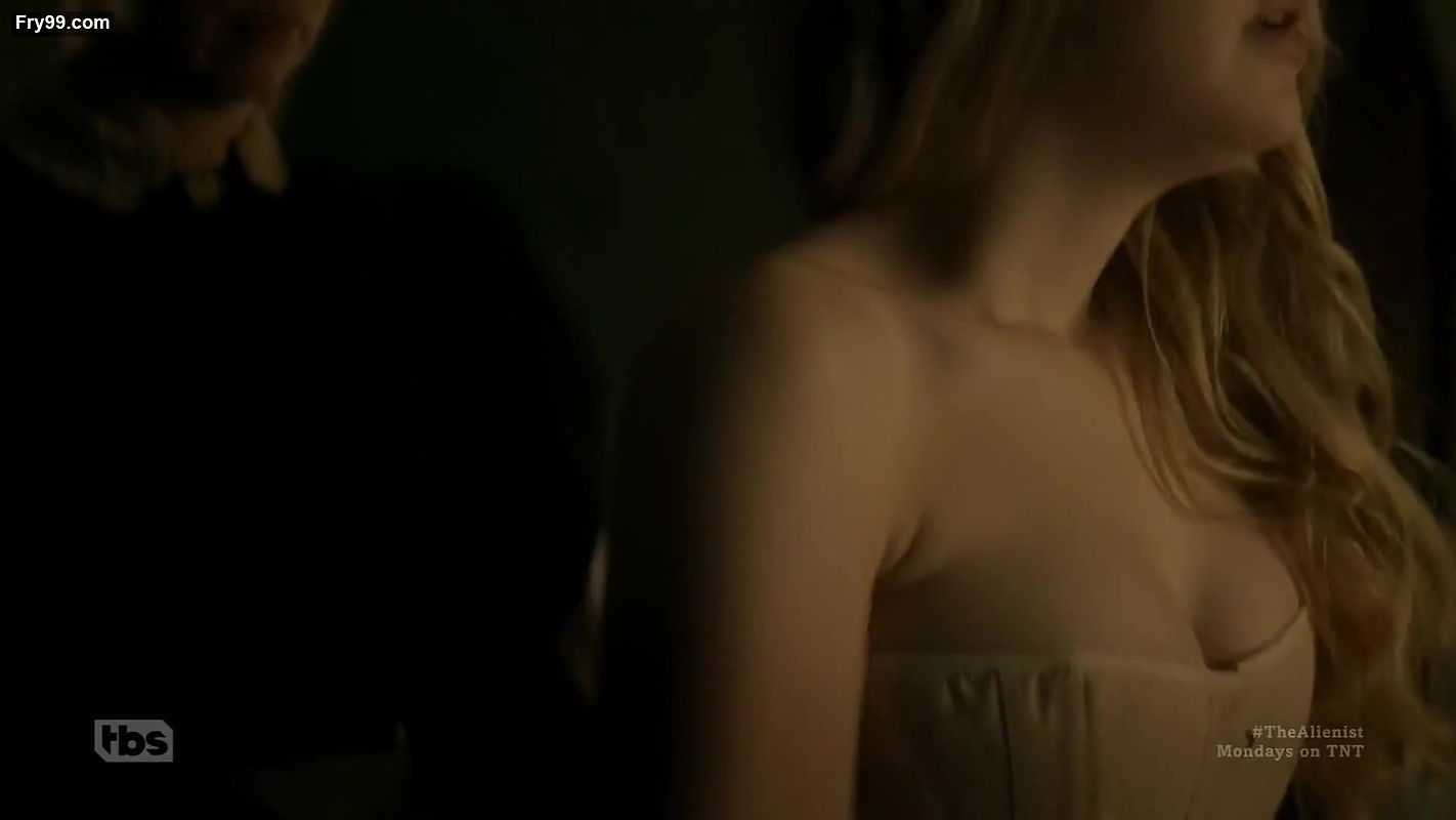 Dakota Fanning – the alienist