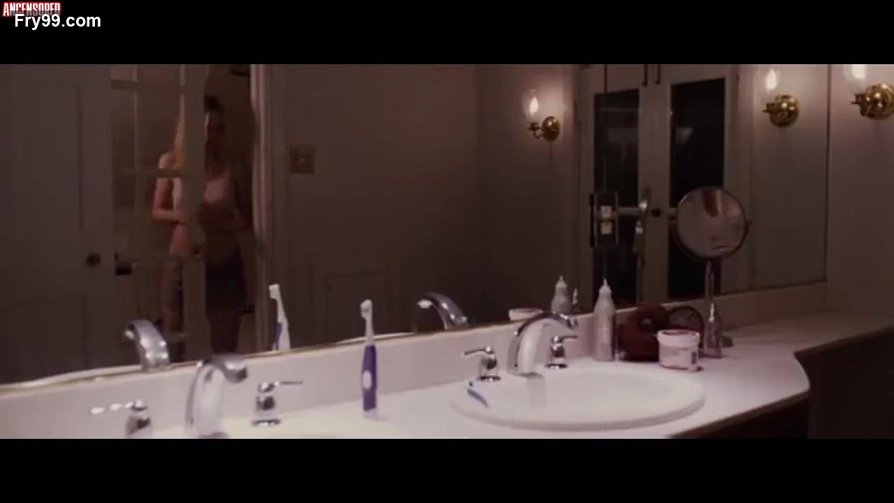 Dakota Fanning – the benefactor