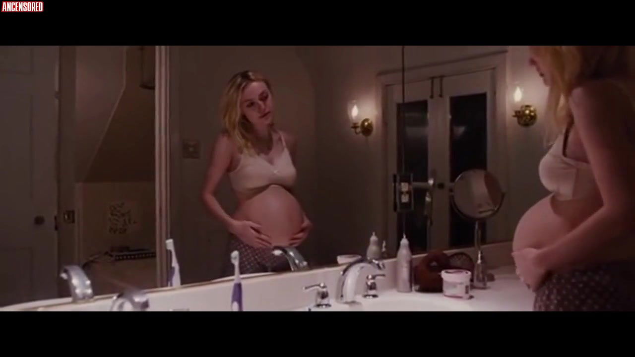 Dakota Fanning – the benefactor