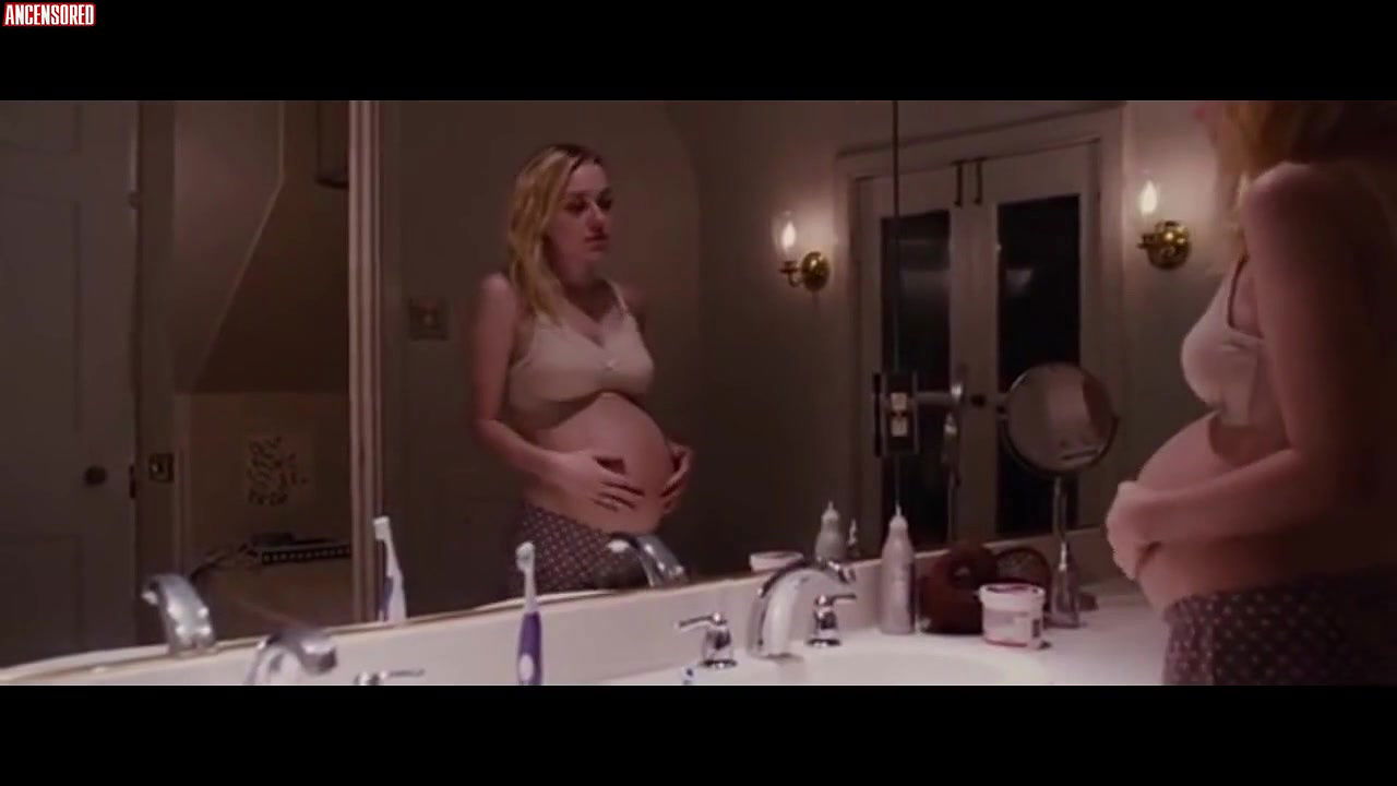 Dakota Fanning – the benefactor