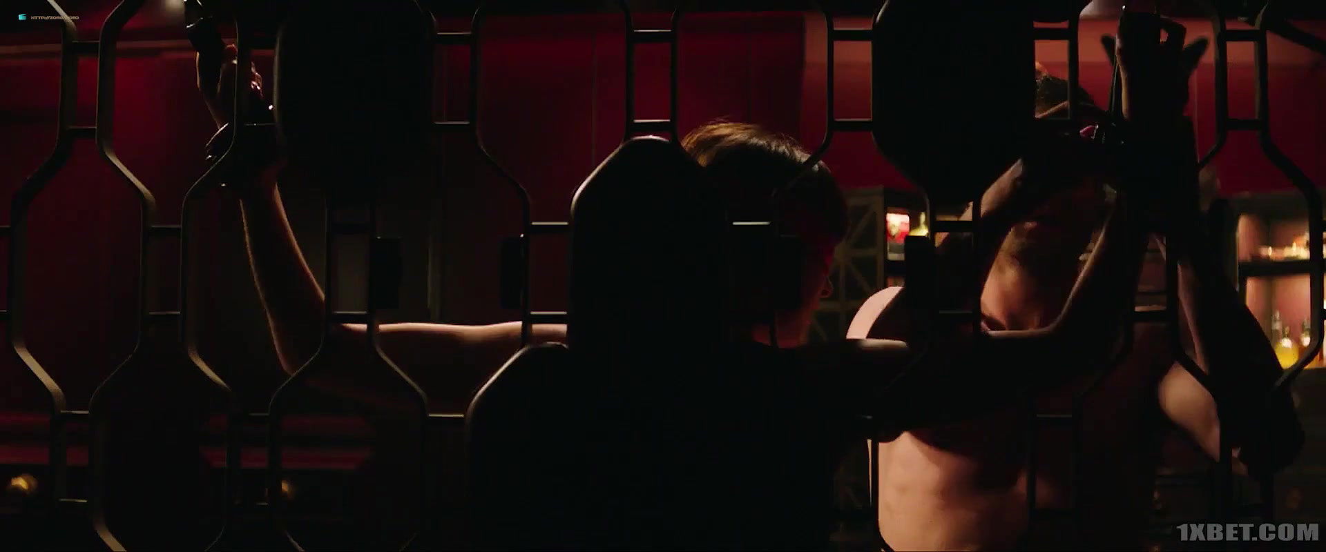 Dakota Johnson – fifty shades free