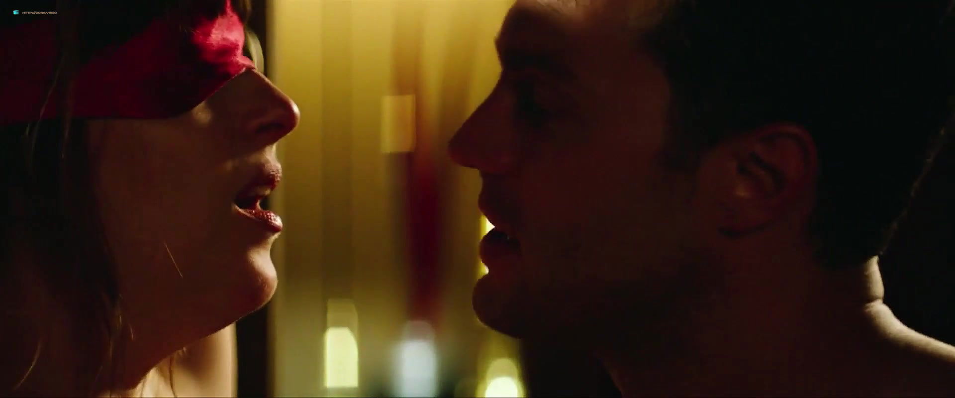 Dakota Johnson – fifty shades free