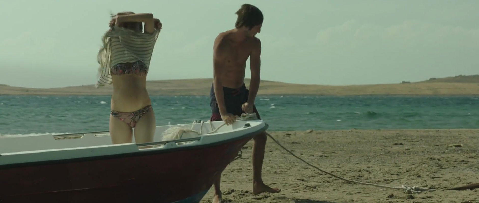 damla sonmez – across the sea