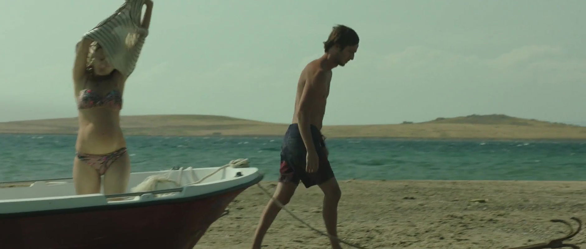 damla sonmez – across the sea