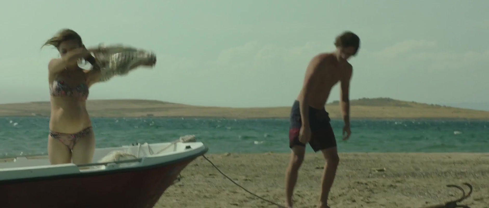 damla sonmez – across the sea