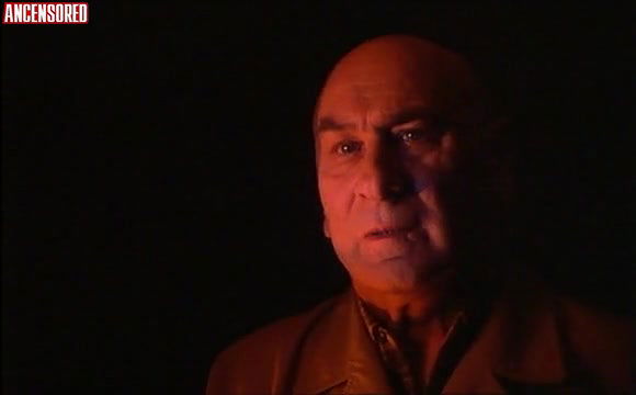 Dana V – Der Nachbar