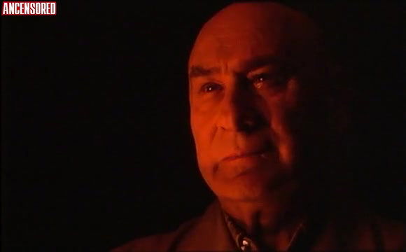 Dana V – Der Nachbar