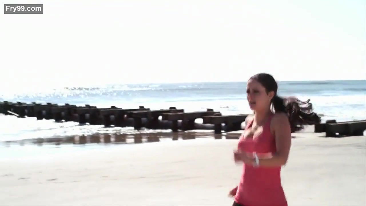 Danica McKellar – Mancation