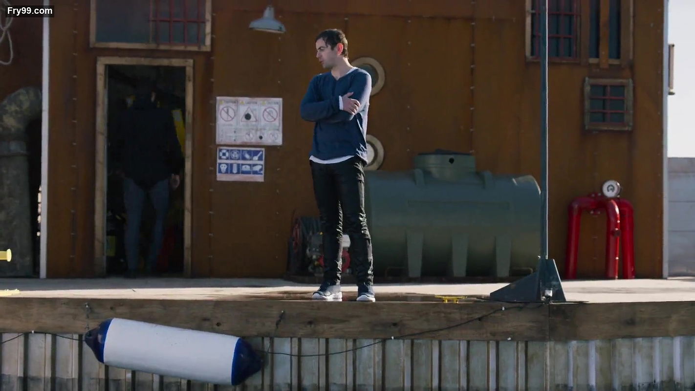 Danielle Savre – deep blue sea 2