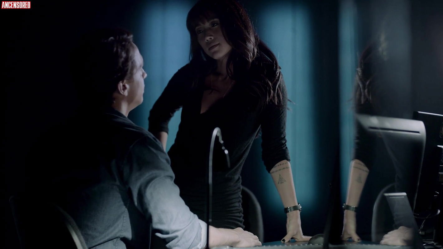 danni suzuki – baile de mascaras 3