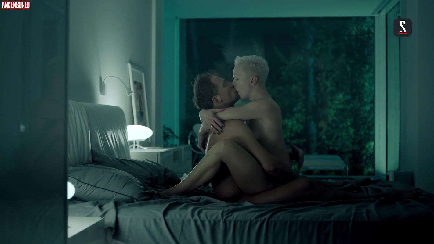 Darya Moroz – soderzhanki