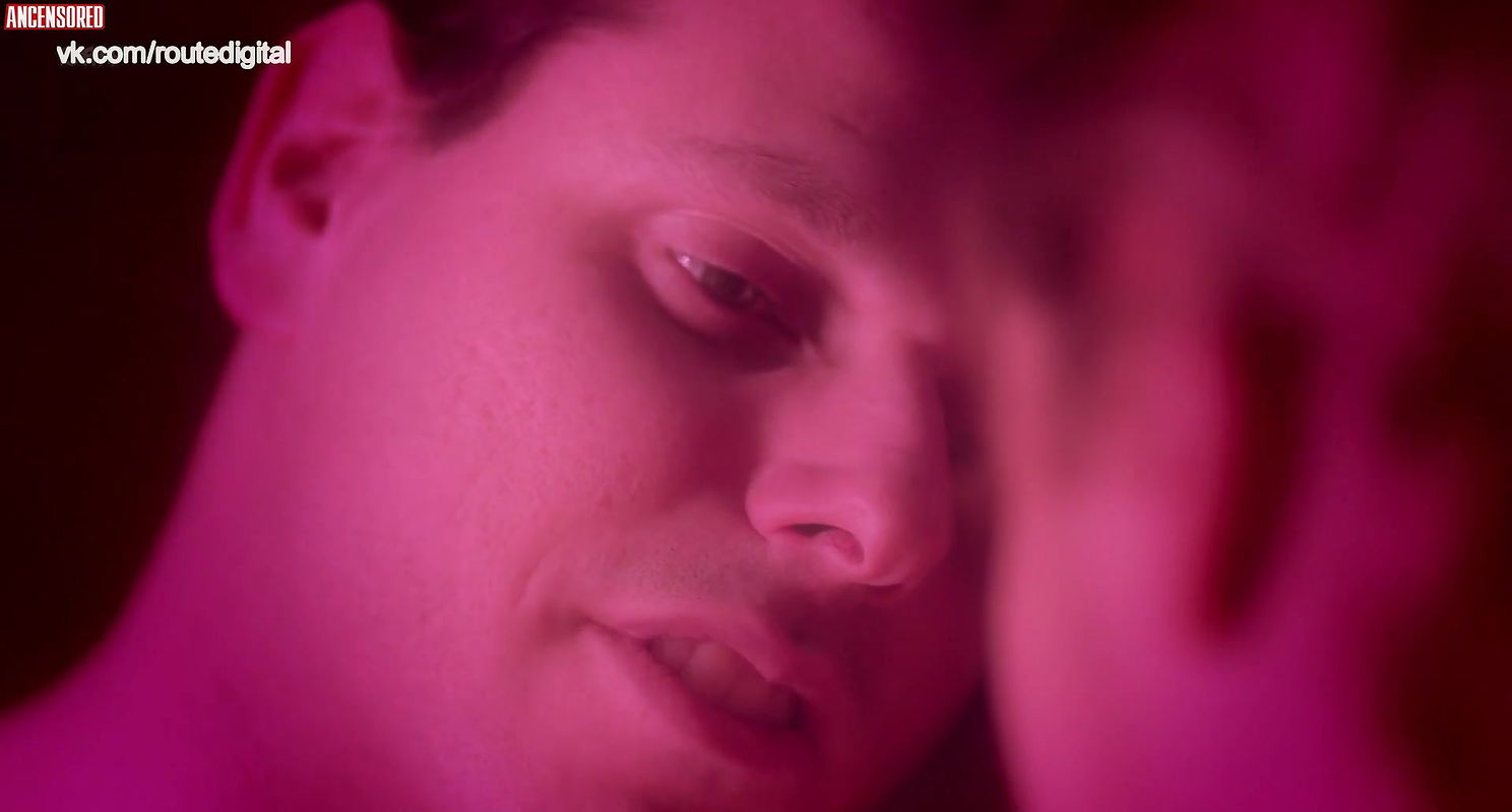 dasha nekrasova – wobble palace