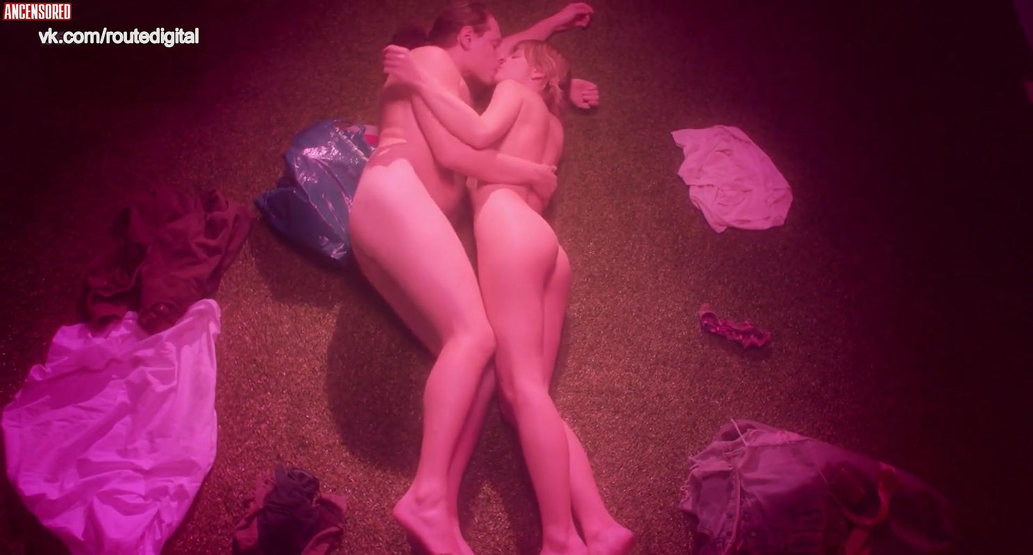 dasha nekrasova – wobble palace