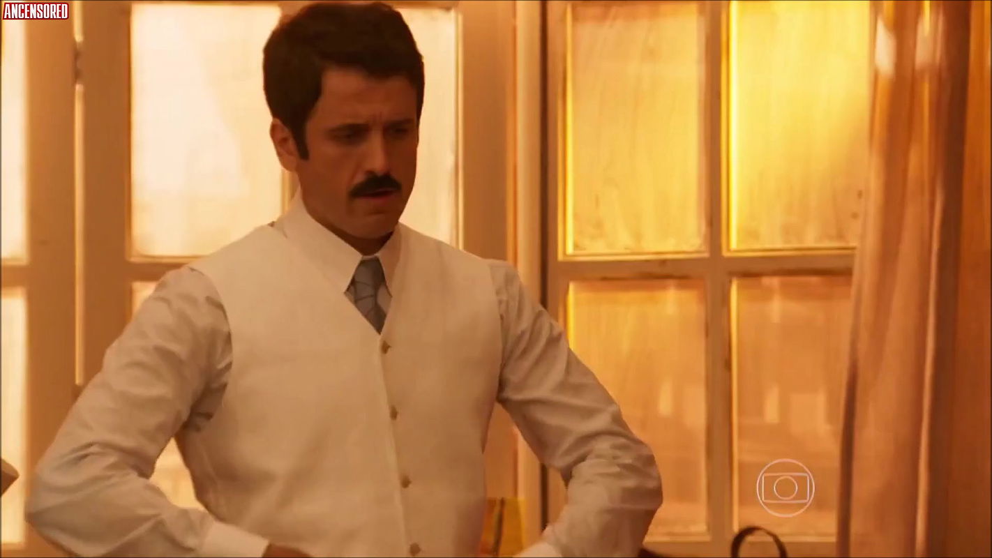 debora nascimento – Eta Mundo Bom