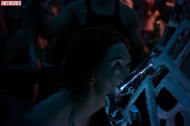 Deborah Ann Woll – Daredevil