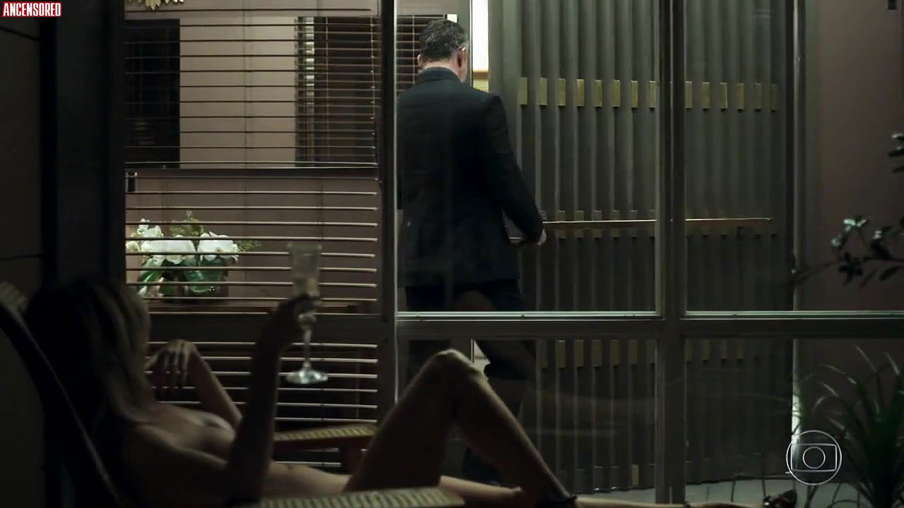 Deborah Evelyn Sochaczewski de Carvalho – a dona do pedaco