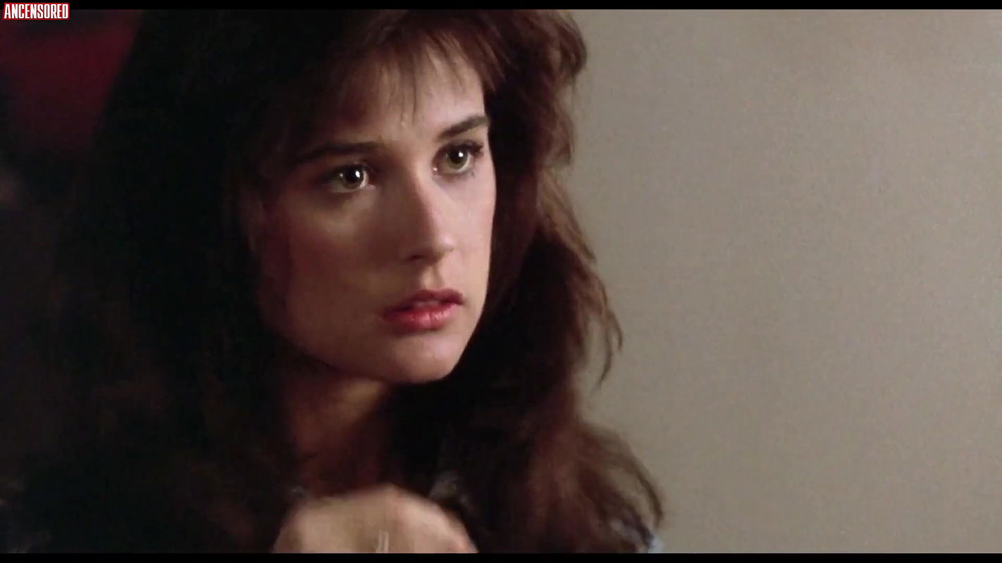 Demi Moore – About Last Night