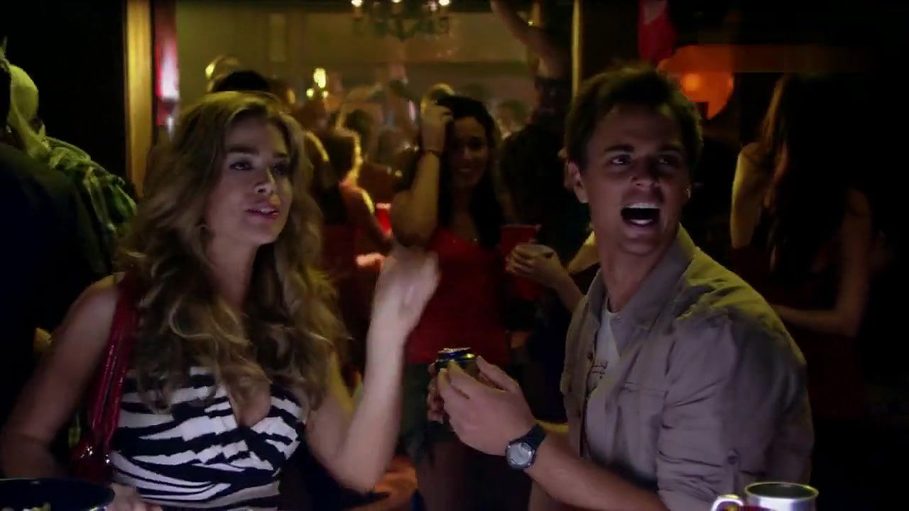 Denise Richards – Blue Mountain State