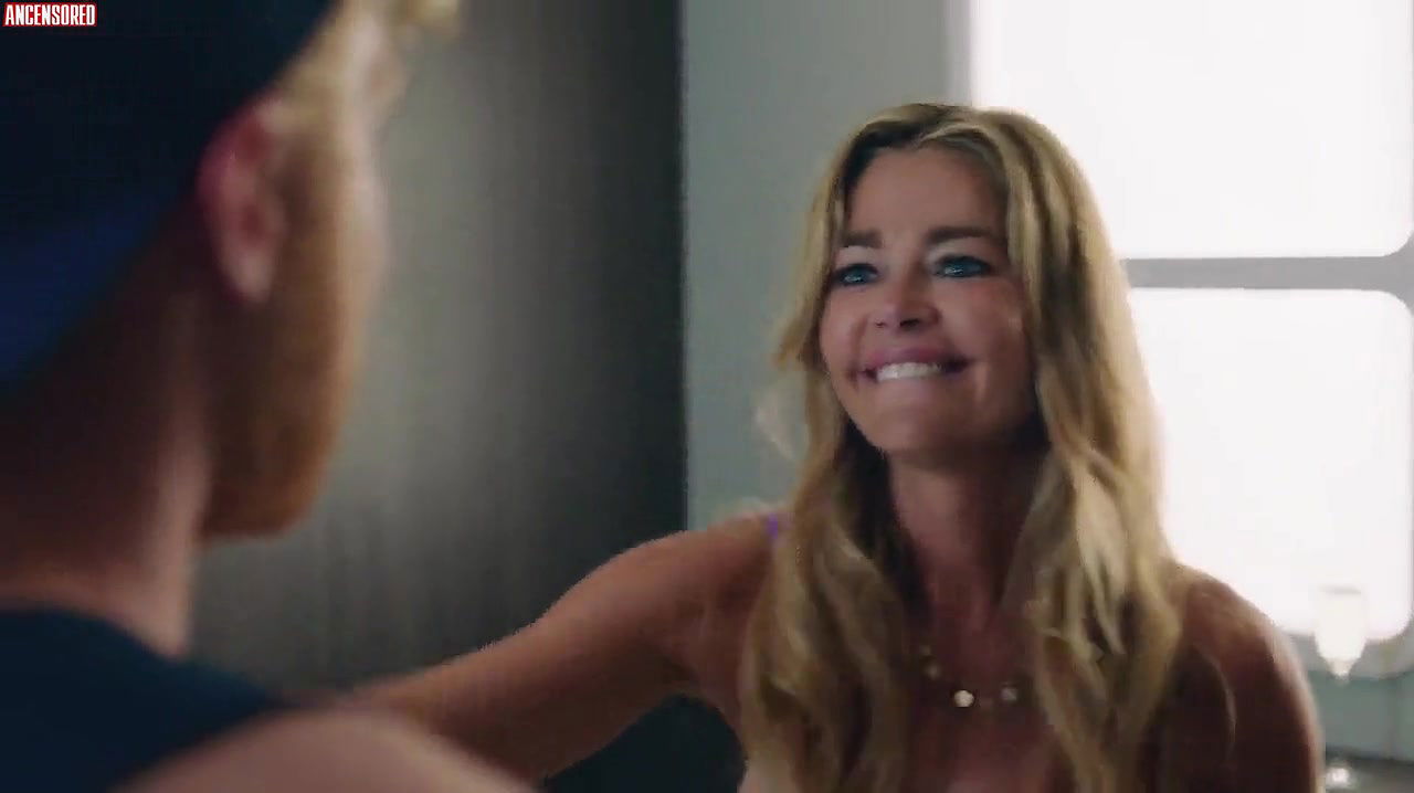Denise Richards – send it