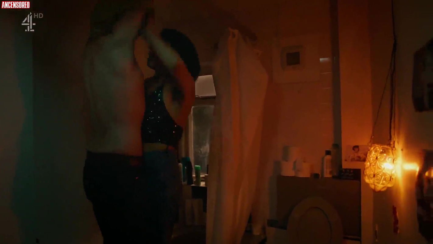 desiree akhavan – the bisexual