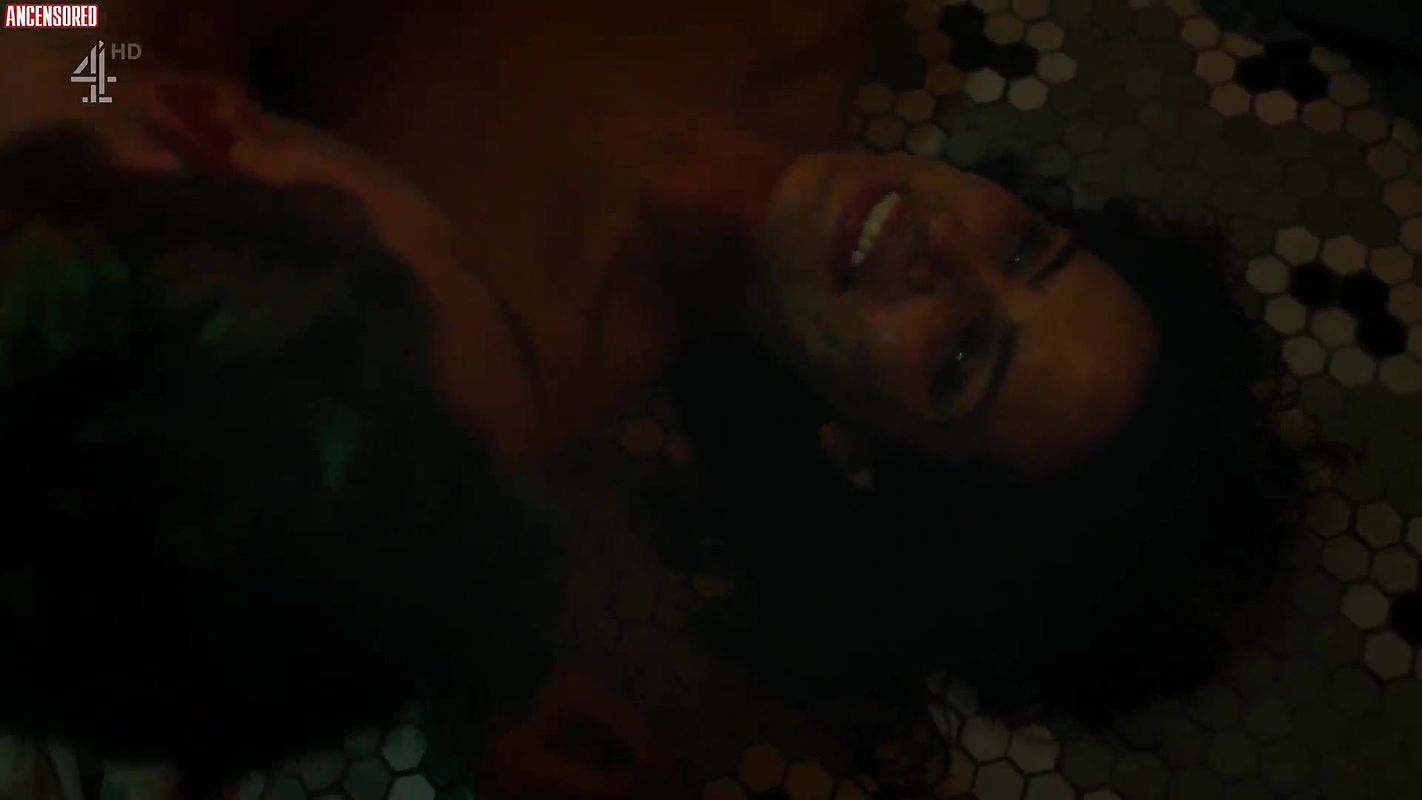 desiree akhavan – the bisexual