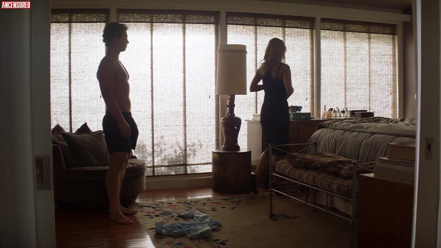 devon reilly – Animal Kingdom