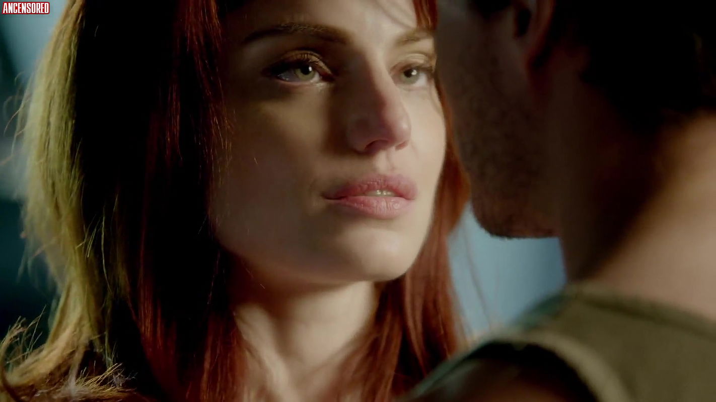 Diana Gettinger – Femme Fatales